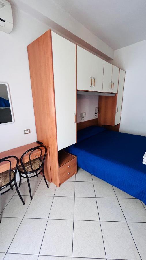 B&B Residence Sorriso Cattolica Zewnętrze zdjęcie