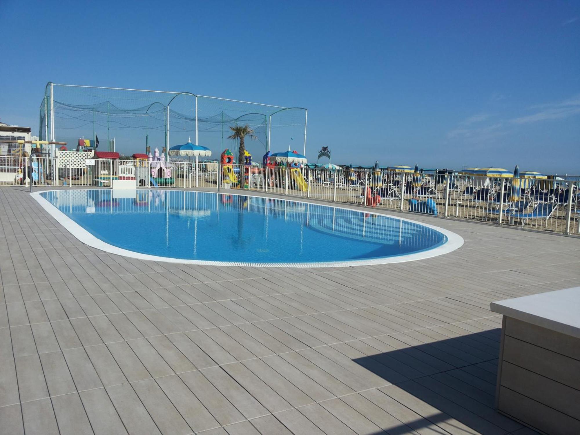 B&B Residence Sorriso Cattolica Zewnętrze zdjęcie